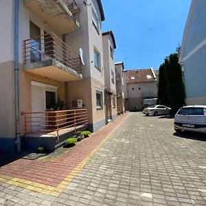 https://buborek-apartman-hajduszoboszlo.hotels-hajduszoboszlo-hungary.com